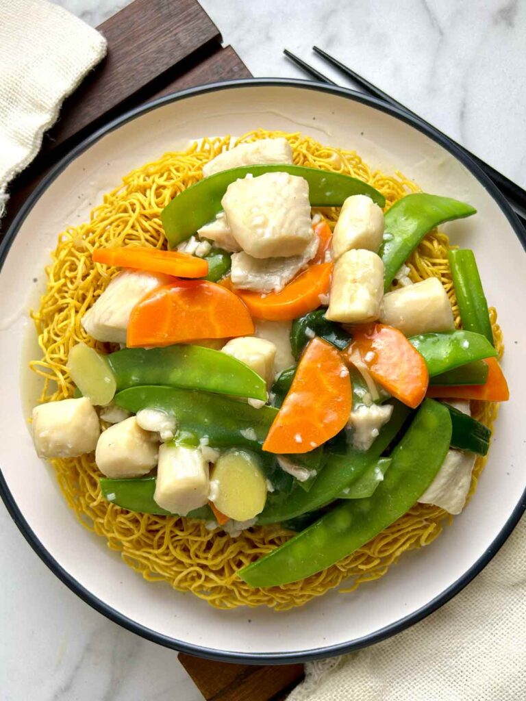 Birds Nest Noodles (Crispy Noodles With Seafood)