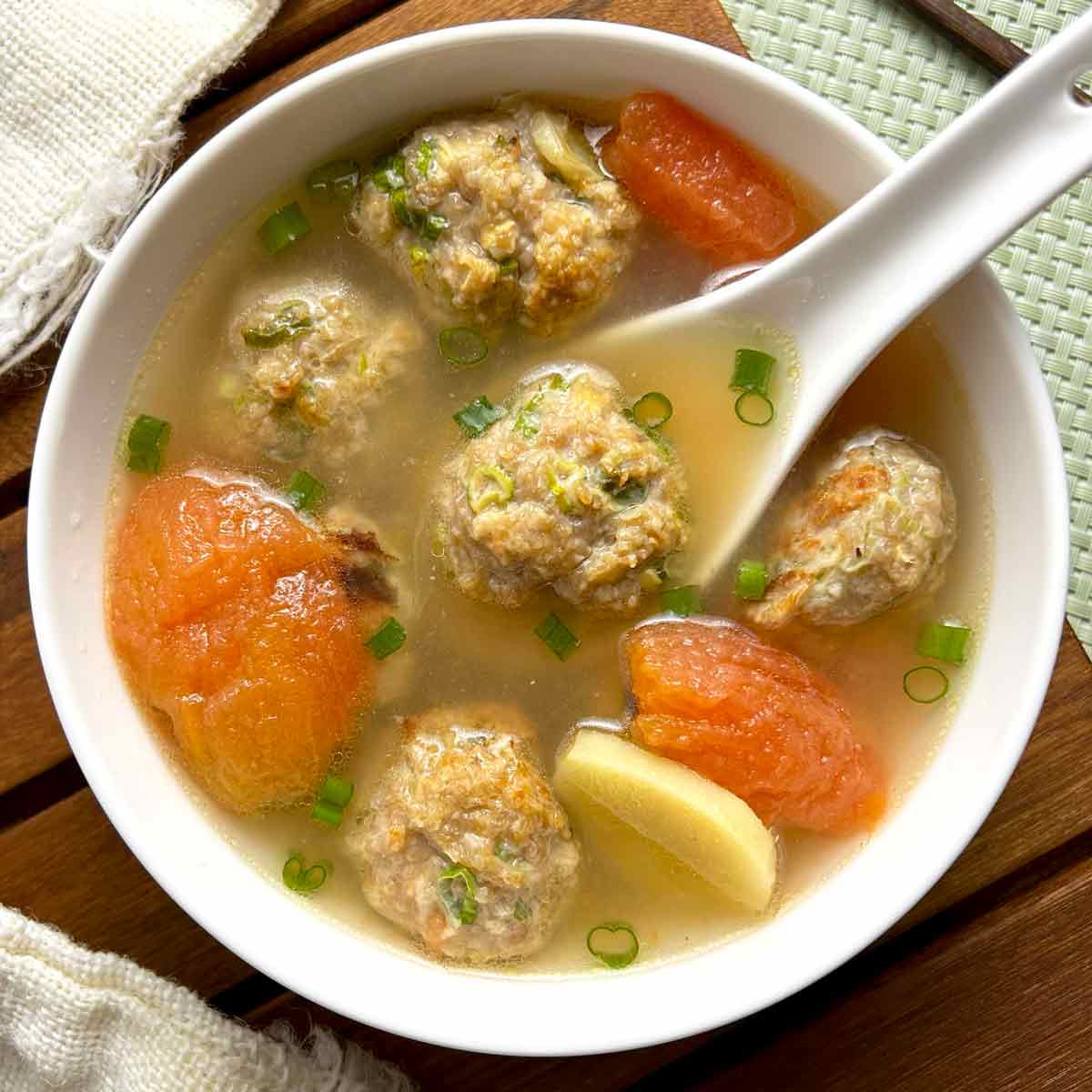 Chinese Chicken Meatball Soup