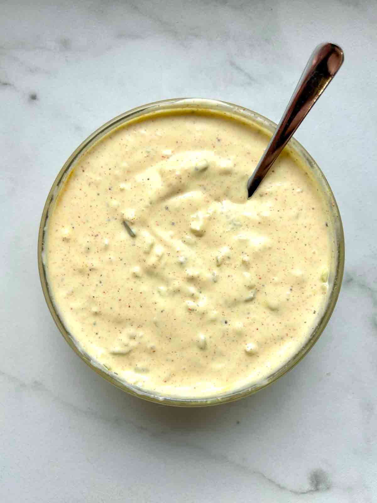 big mac sauce ingredients mixed together in bowl.