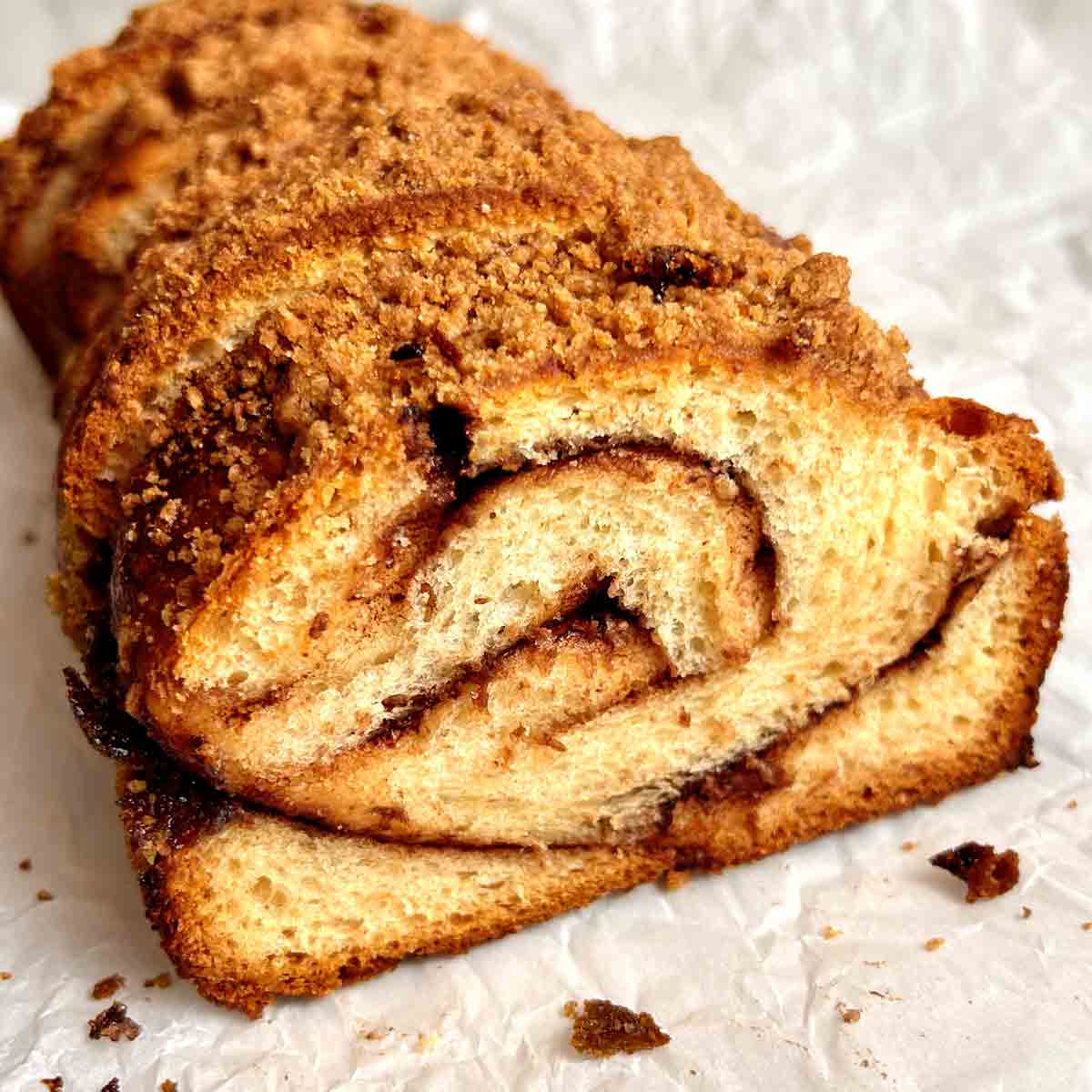 Easy Chocolate Babka
