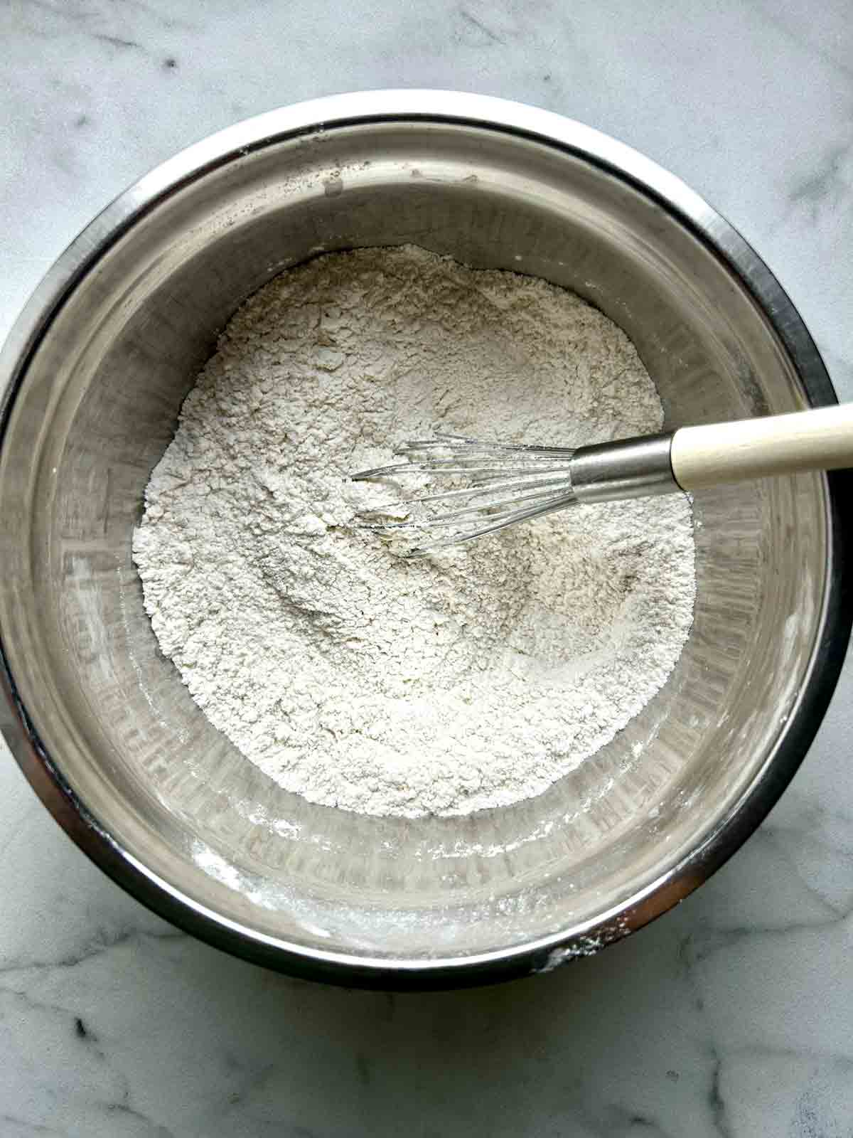 dry ingredients whisked in bowl.