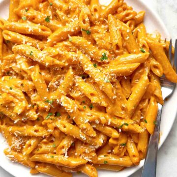 close up of plate of vodka pasta.