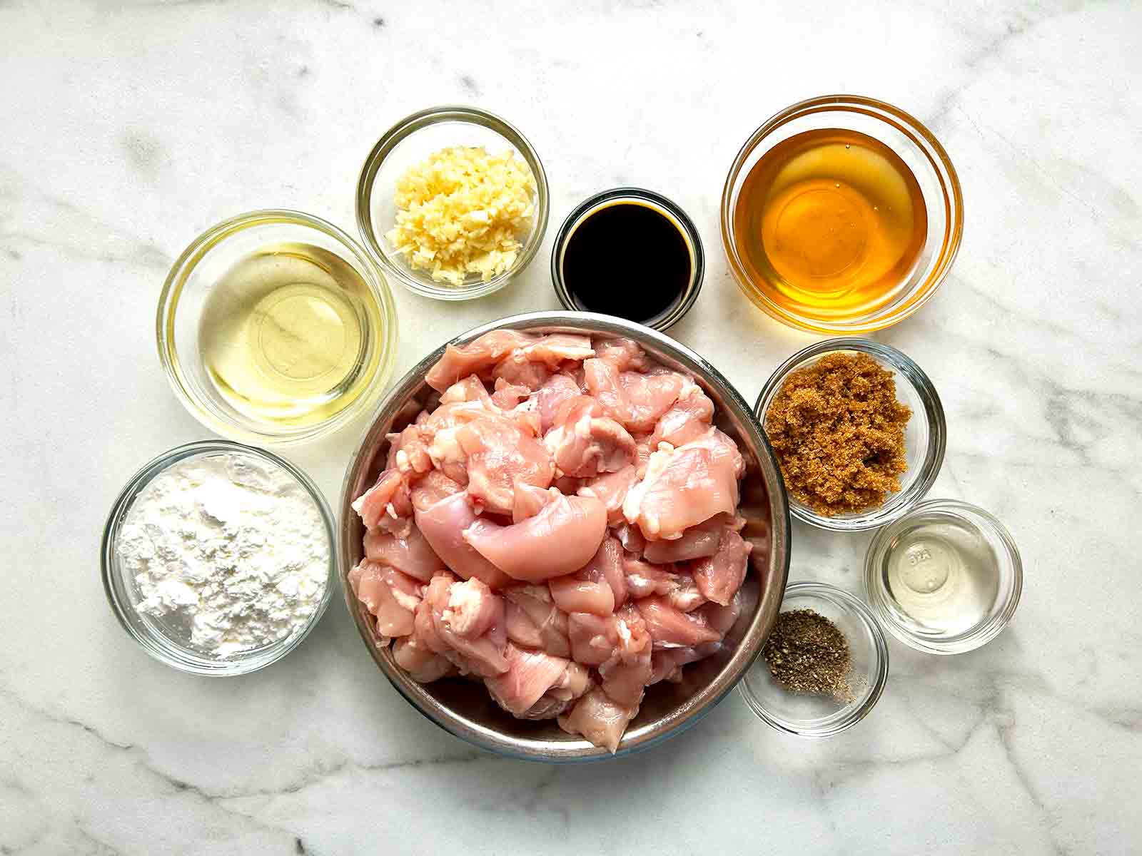 ingredients for honey garlic chicken bites.